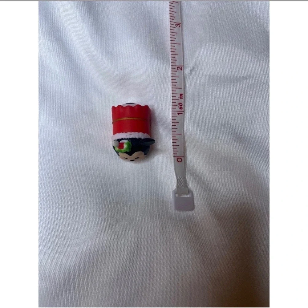 Disney Tsum Tsum Holiday Series Minnie Mouse Vinyl Figurine Wearing Santa Hat